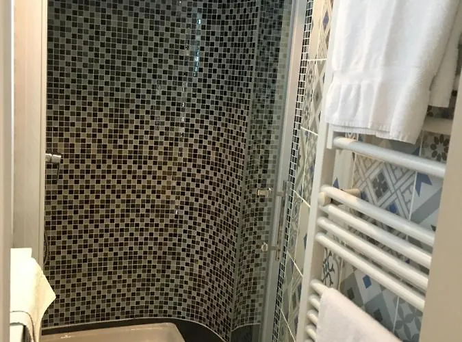 Au Coeur Des Remparts Apartment